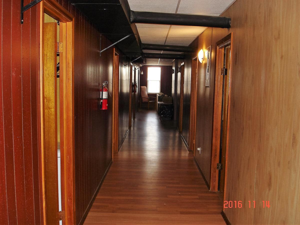 Simpson Hotel エクステリア 写真